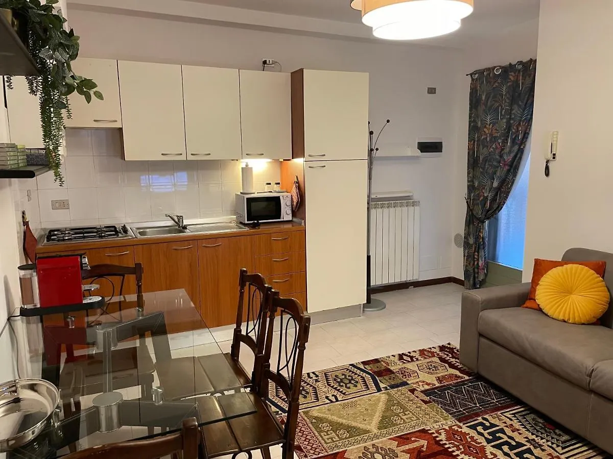 Accademia Family Apartment Bergamo Italy