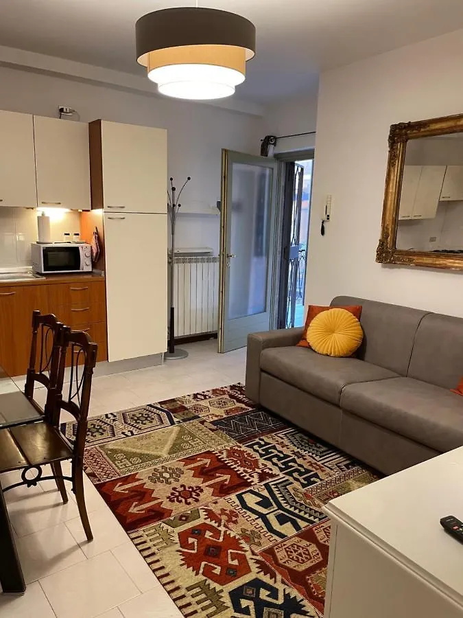 Accademia Family Apartment Bergamo Italy